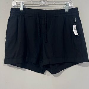 Old Navy Women's M Linen Blend
Shorts Black Elastic Waist High Rise
Pockets